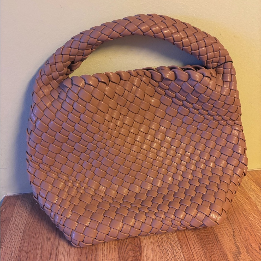 BC Bag Tan color, Vegan, woven material.